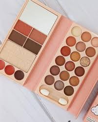 Anylady Bear Mini Makeup Kit - Makeup Stash Pakistan