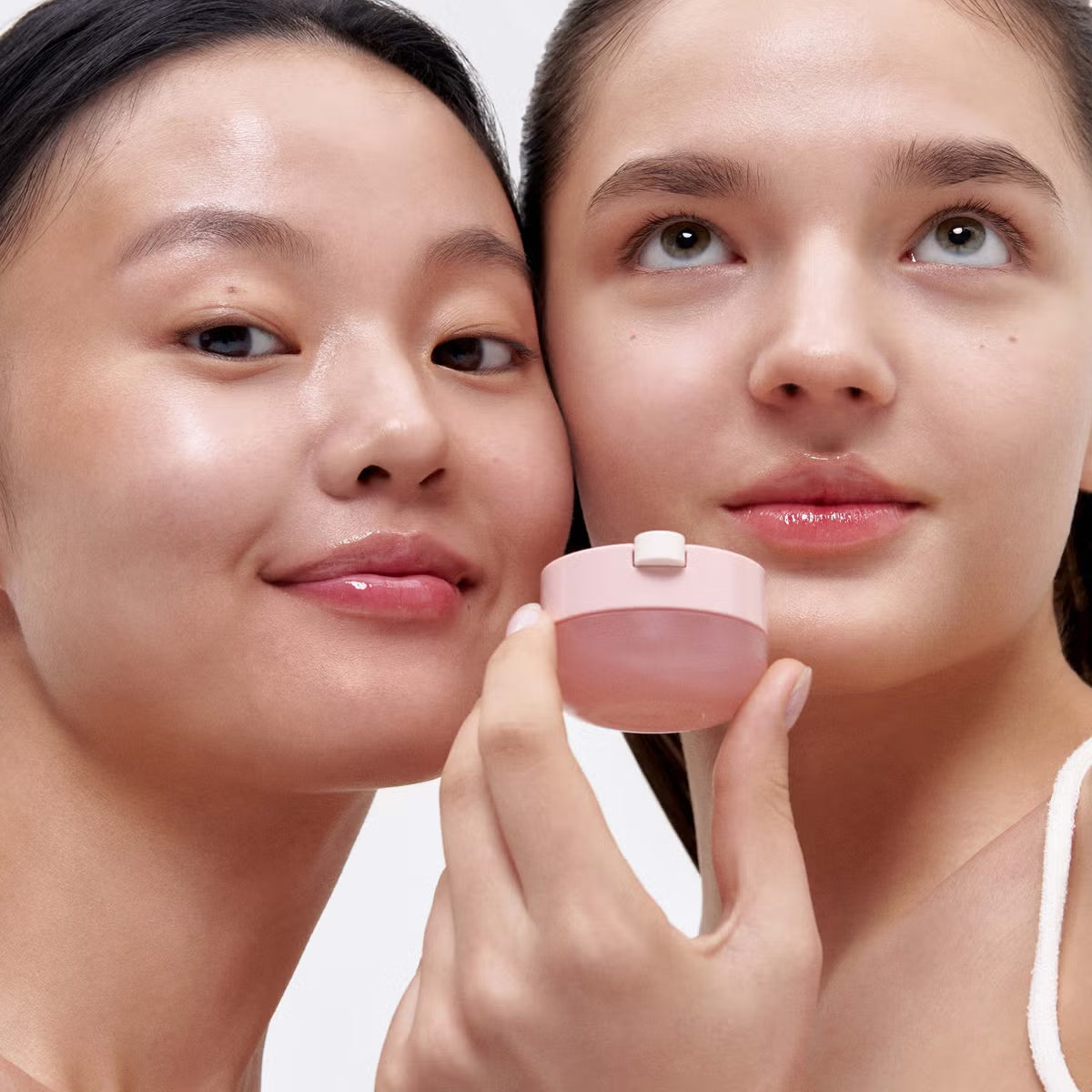 Laneige,Lip Balm,Plumping Lip,Lip Care,Lip Treatment,Deeply hydrates,Makeupstashpk