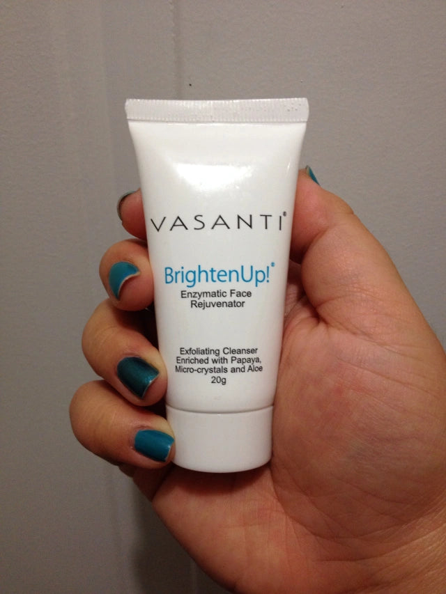 Vasanti Brighten Up Exfoliator- 20g at MakeupStash pakistan