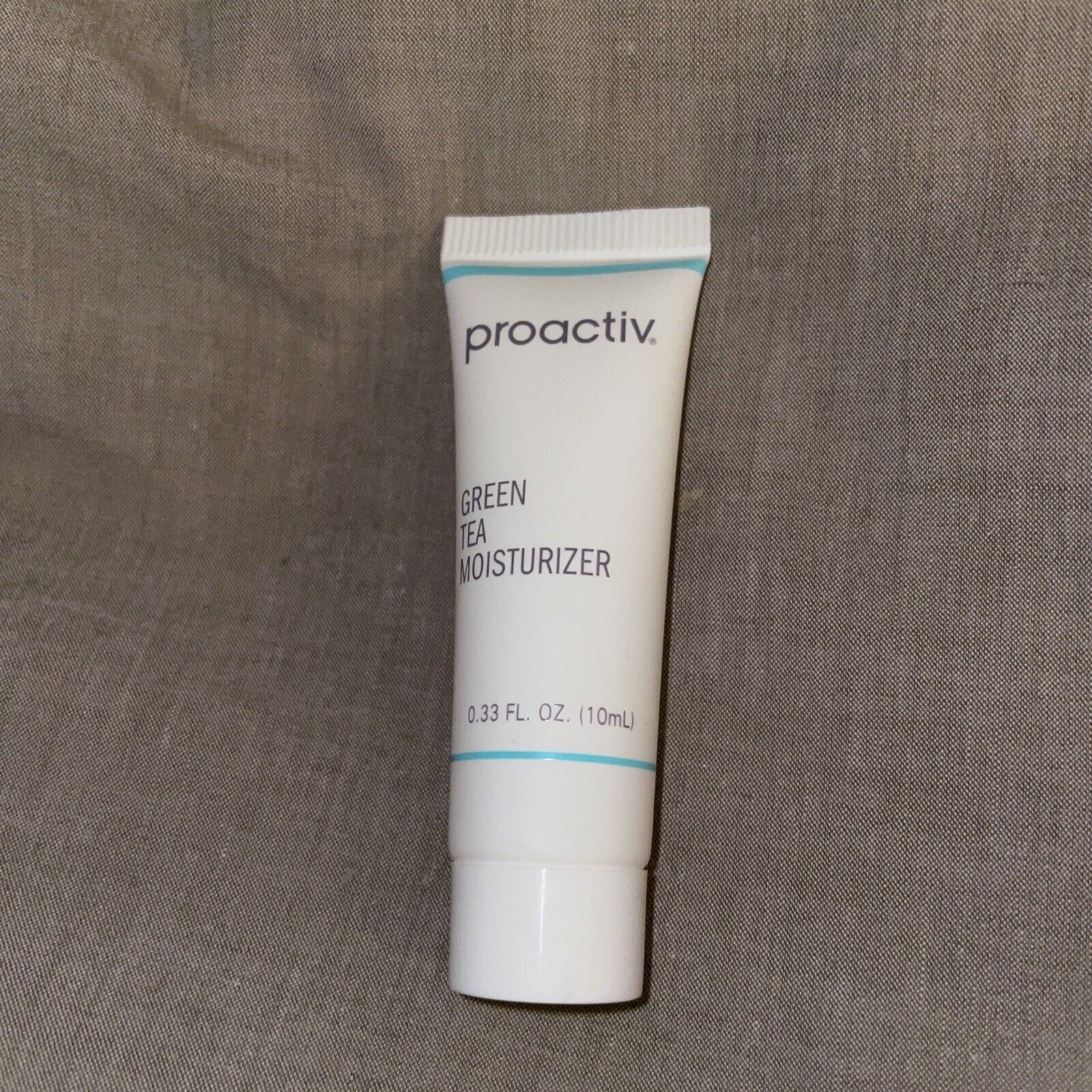 Proactiv Green Tea Moisturizer– 10ml at MakeupStash pakistan