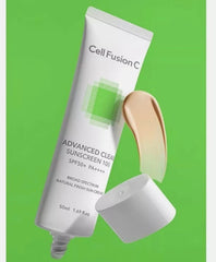Sunscreen, UV protection, Lightweight, no white cast, Sensitive Skin - Makeup Stash Pakistan
