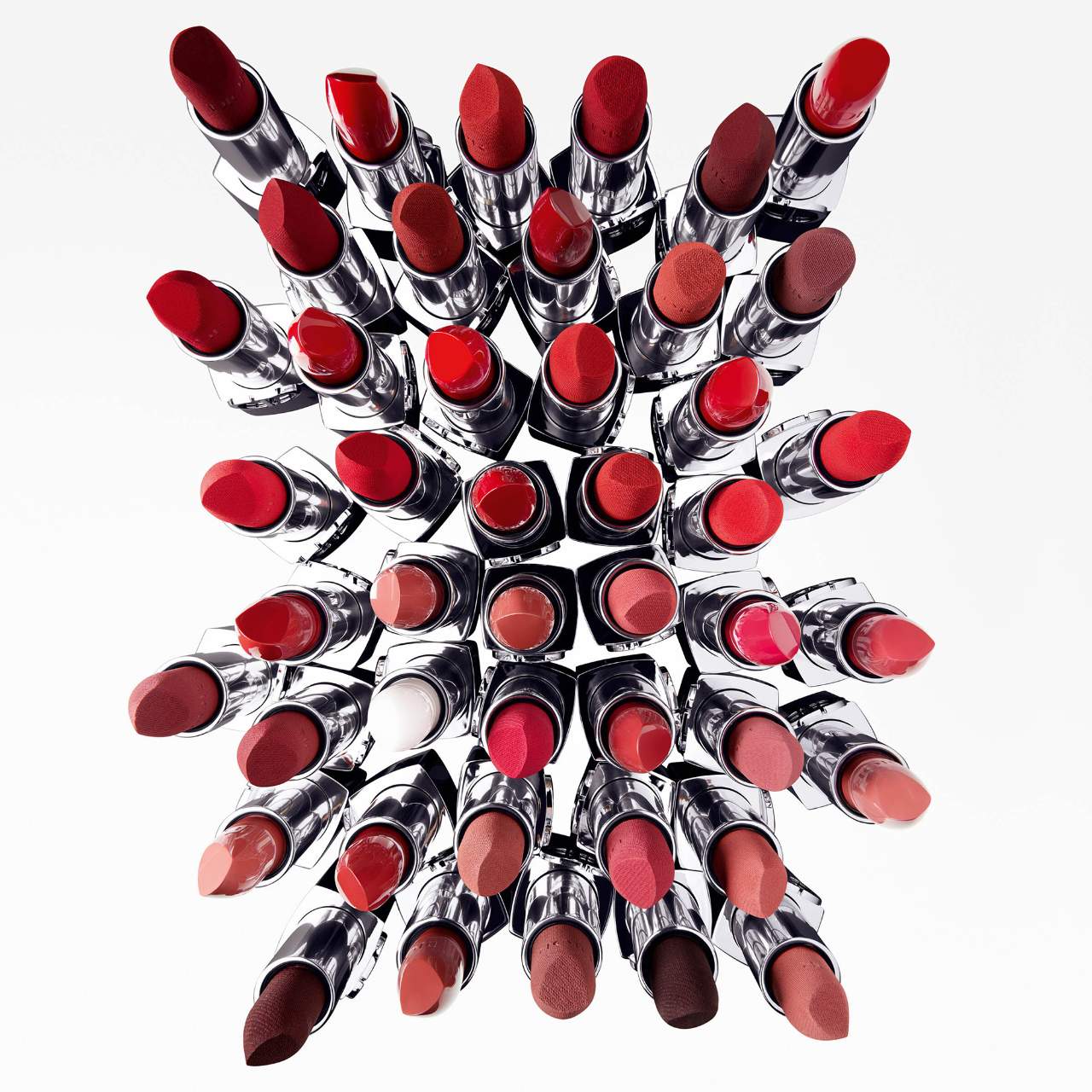 Dior Rouge Dior Mini Lipstick 760 Favorite, Dior 760 Favorite Lipstick, Dior Red Lipstick, Luxury Red Lipstick, Mini Dior Lipstick, Travel Size Lipstick, Satin Finish Lipstick,Makeupstashpk